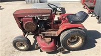 Wheel Horse Lawn Tractor