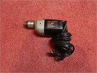 Black & Decker 1/2" Drill (Works)