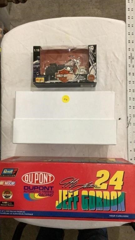 Harley Davidson model, display case, Jeff Gordon