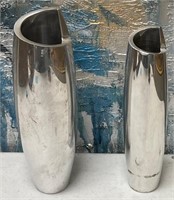 11 - LOT OF 2 NAMBE VASES (L19)