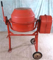 CENTRAL MACHINERY 3.5 CUBIC FOOT CEMENT MIXER