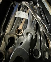 K - MIXED LOT OF HAND TOOLS (G123)