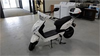 Unused Sky II Revenge RS 500w Electric Scooter