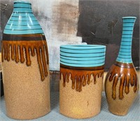 11 - SET OF 3 SEMI-GLAZED VASES (G19)