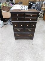 4 Drawer Dresser 42"T X 31.75"W