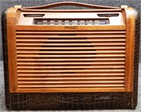 Philco 10647F Portable Tube Radio
