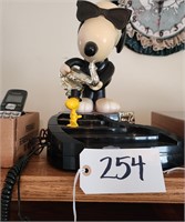 Snoopy Telephone