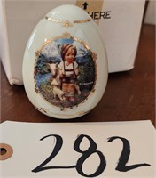 Danbury Mint Hummel Egg