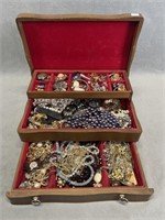 Walnut Estate Jewellery Box & Contents