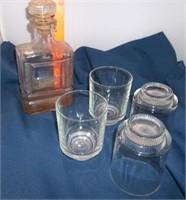 Vtg Glass Liquor Decanter & 4 Cocktail Tubs