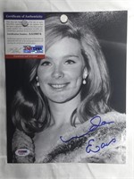 Signed Linda Evans PSA DNA Certified 8x10 Photo