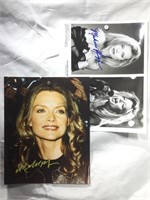 Signed Michelle Pfeiffer 8x10 Photo