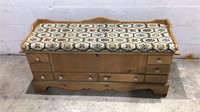 Lane Cedar Chest/Bench M9B