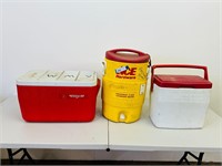 Water Cooler, Ice Chest & Lunch Box
