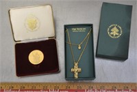 1994 PAPAL visit coin & Vatican necklace