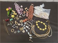 Lot of Vintage Costume Jewelry & Parts