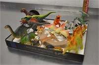 Plastic prehistoric creatures toys lot