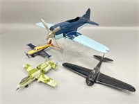 (4) vintage airplanes Hubly, matchbox,