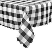 Black and White Plaid Tablecloth with Scalloped