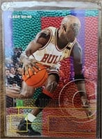 1995 Michael Jordan Fleer #22 Card EX Condition