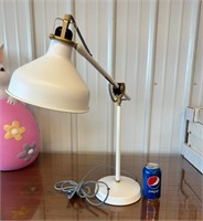 Desk Lamp ( NO SHIPPING)