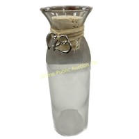 Generic 7.5" Clear Vase with Decoration