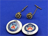 2 Toronto Metro Police Pinback Buttons 2 Tie Pins