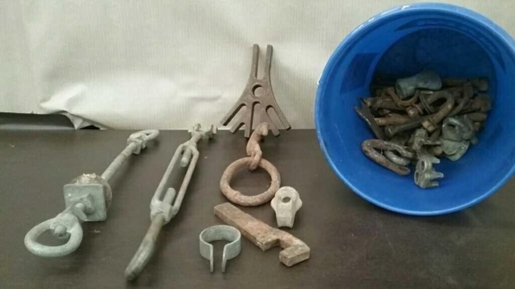 Bucket-Automotive Puller, Hooks, Cable