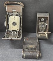 (G) Vintage Cameras Include Kodak 1A, Polaroid