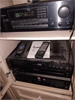 3 stereo components JVC Pioneer and Oykyo