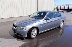 2009 BMW 323i 4 Door Sedan