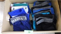 HANES BOXERS  (LIKE NEW)  MED.