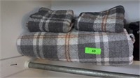COLEMAN KING QUILT W/ 2 PILLOWCASES (FLANNEL)