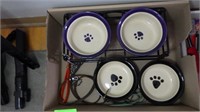 DOG / CAT FOOD & WATER BOWLS (1 RAISED), LEASHES