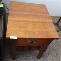 A.A. LAUN OAK END TABLE 22 x 27 x 23