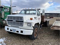 Hydraulic Dump Ford F700 Flat Deck w/ Box Sides