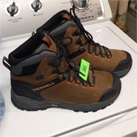 MENS MERRELL BOOTS SIZE 9- LIGHTLY WORN
