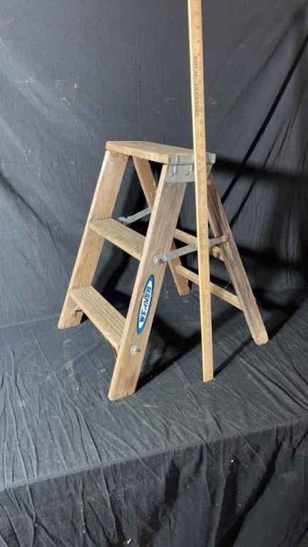 Wooden step ladder