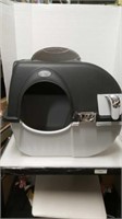 Omega Paw Self-cleaning litter box