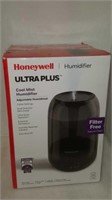 $90 Honeywell Ultrasonic Cool Mist Humidifier