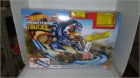 Hot Wheels Monster Truck Scorpion Sting Raceway