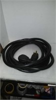 Heavy duty extention cord