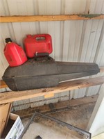 Chainsaw case & 2 gas cans - no top