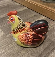 Little hen laying eggs toy (back room)