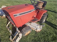 IH 782 mower W/Deck, non running.