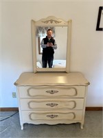 3 Drawer Dress with mirror