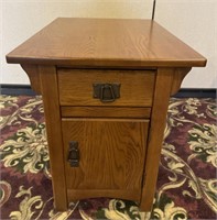 Amish Made Oak Mission Style End Table