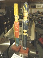 PAIR OF WOOD HAND CARVED PAINTED SOLDIER