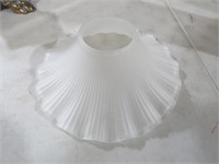 PRESSED GLASS PETTICOAT OIL LAMP SHADE