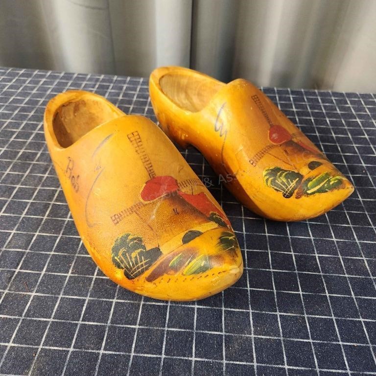 R3 Made In Holland Wooden Shoes "Bob"